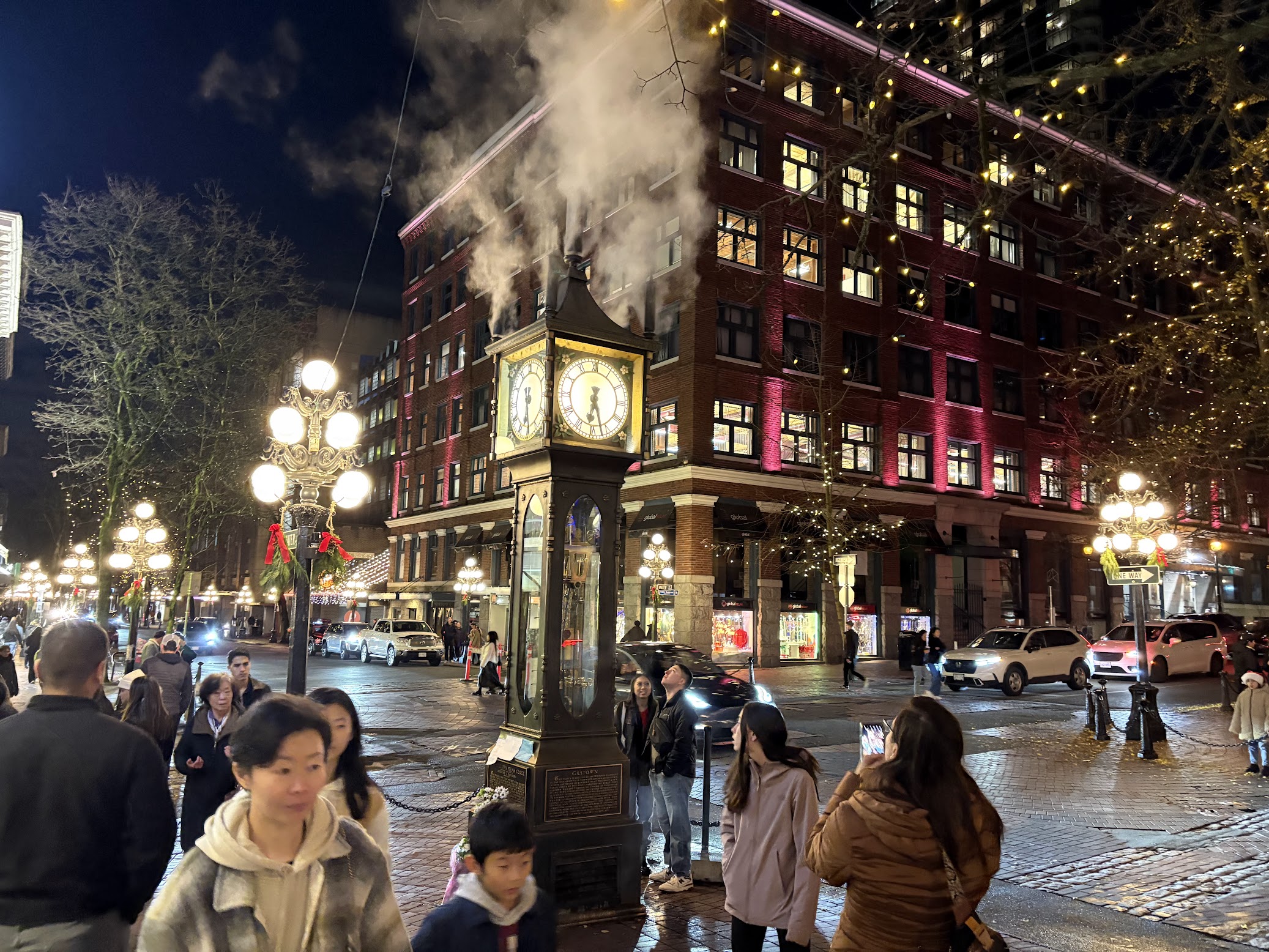 Vancouver city tour for seniors